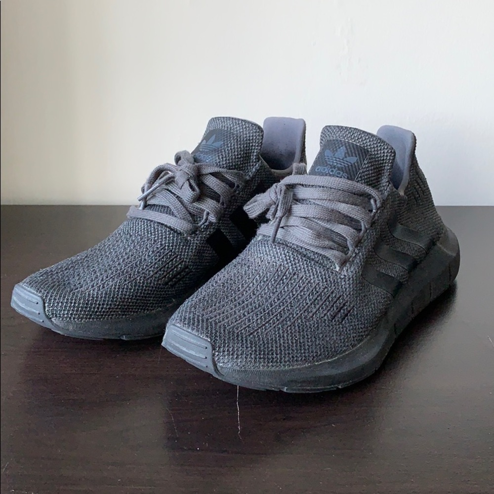 COPY - Light and comfortable Men adidas sneakers.